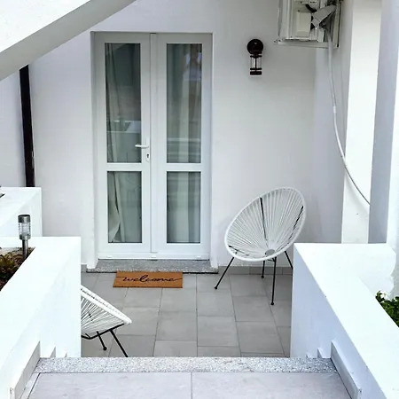 Domo S Eliga 民宿 Padru