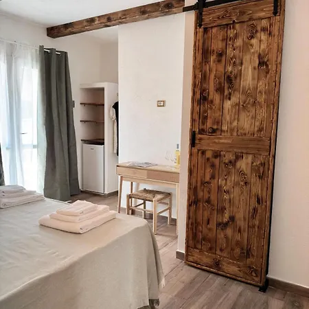 Habitación en casa particular Domo S Eliga Padru