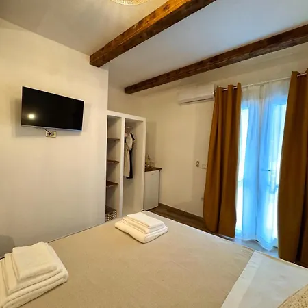 Habitación en casa particular Domo S Eliga Padru